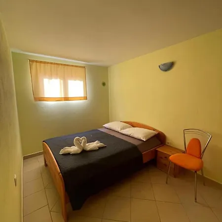 Remi Starigrad Paklenica